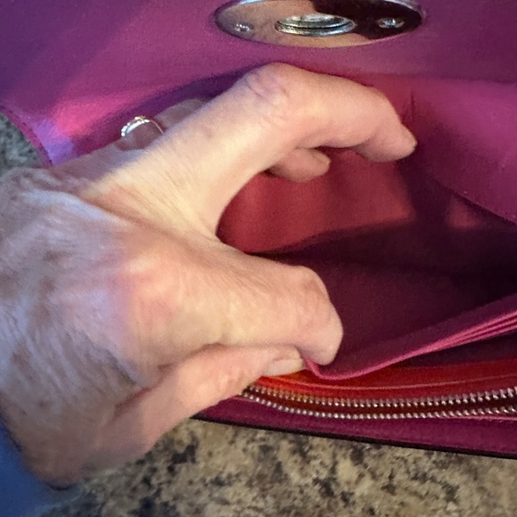COACH Embossed Textured/Crossgrain Leather Slim Envelope Wallet F52345 (Fuchsia) - Picture 4 of 10